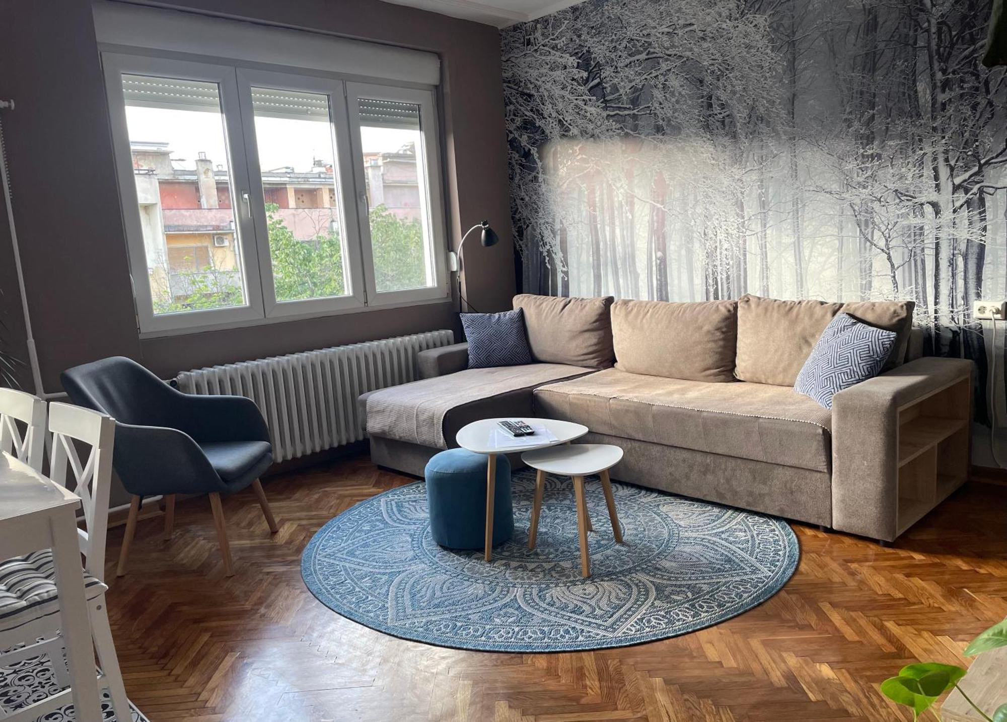 Apartman Avenia โนวีซาด ภายนอก รูปภาพ